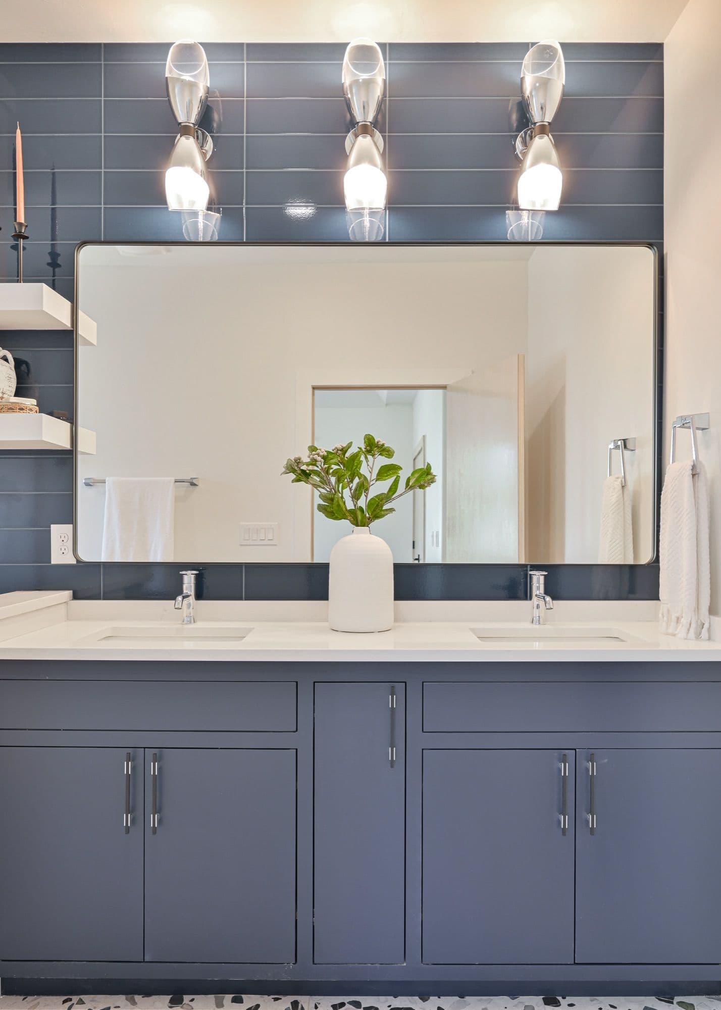 Primary bath in a finished BMS home